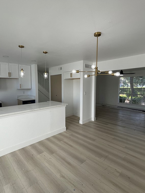 Townhouse Refurbishment Private Money Financed Updated Townhouse